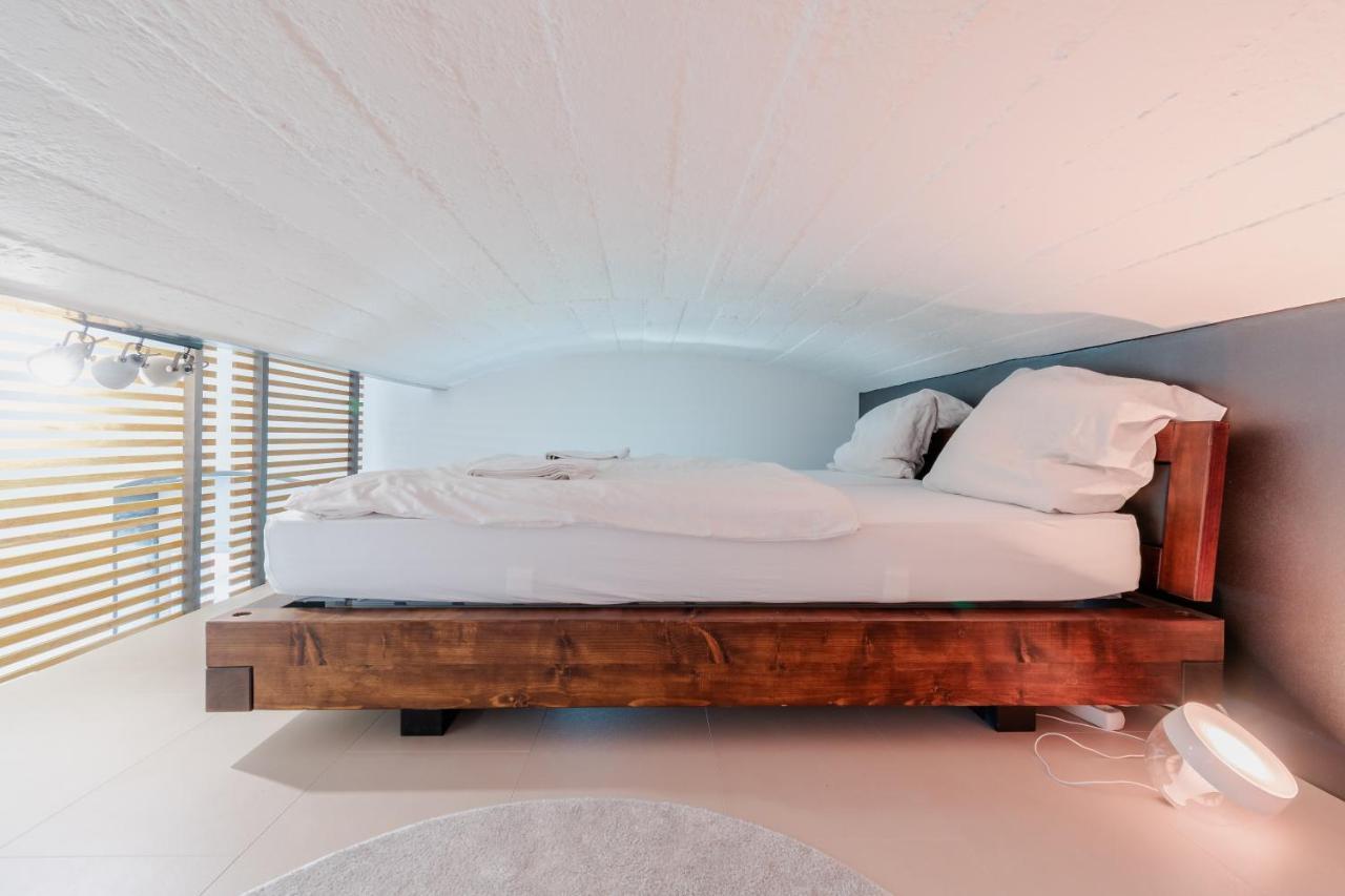 Homebydoni - Kueche I Terrasse I 500 Mbits Wifi I Design Loft Nahe Rmcc & Staatstheater Wiesbaden Eksteriør bilde